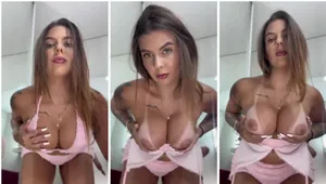 Porno amador: Gata Gold de Araçatuba mostrando peitos e bucetinha
